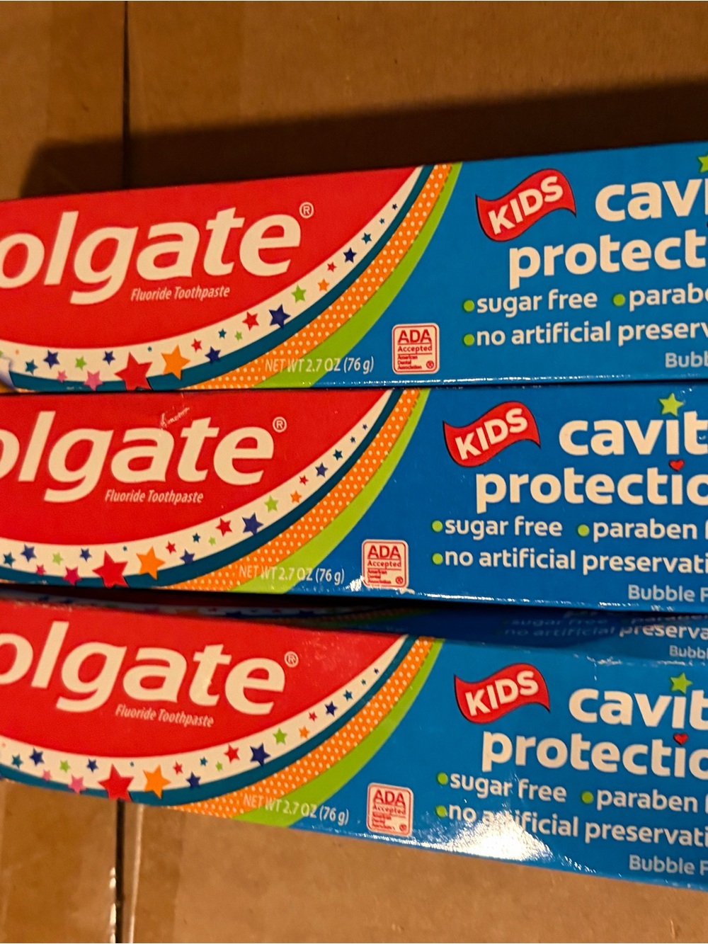 Kids Cavity Protection Toothpaste - Bubble Flavor - Red & Blue